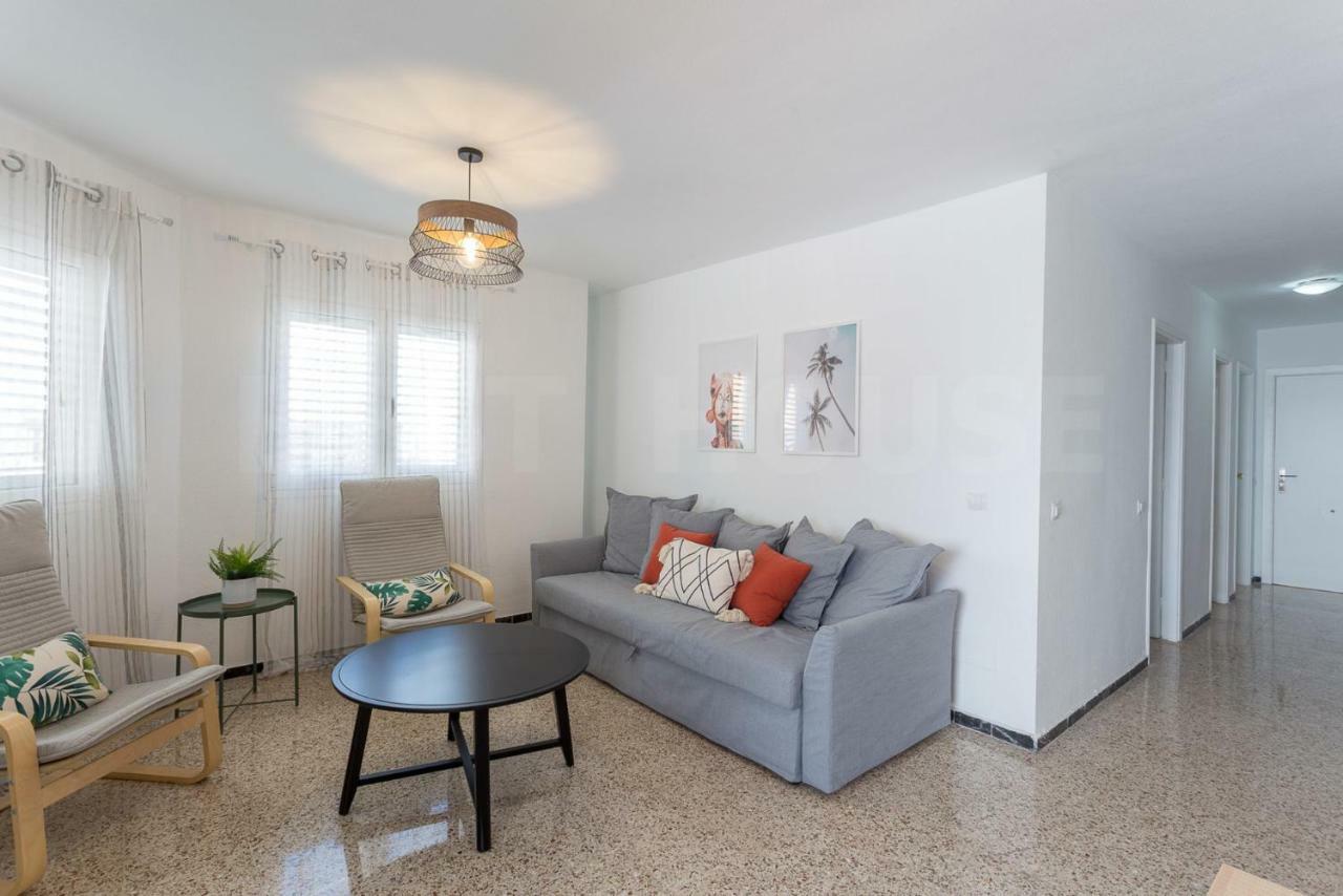 Cozy Apartment In Salinetas Beach. Εξωτερικό φωτογραφία